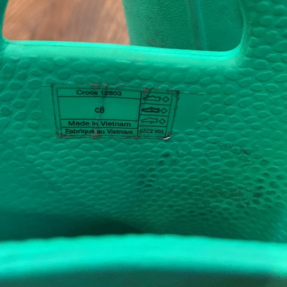 CROCS Green Rainboots - Picture 2 of 3